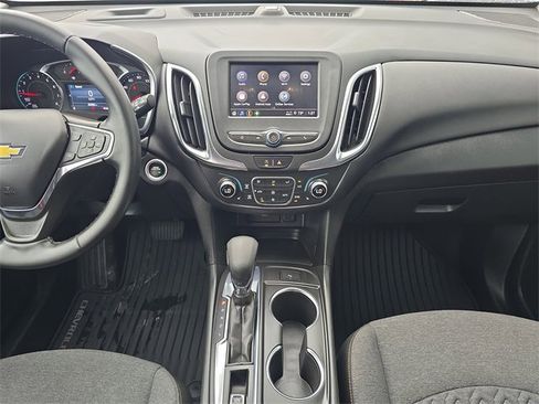 Certified 2024 Chevrolet Equinox LT w/ LPO, Floor Liner Package image 13