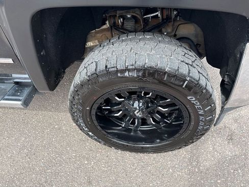 Used 2018 Chevrolet Silverado 2500 LTZ w/ Duramax Plus Package image 17