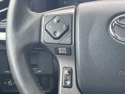 Used 2019 Toyota Tacoma TRD Off-Road w/ Technology Package AWD/4WD image 26