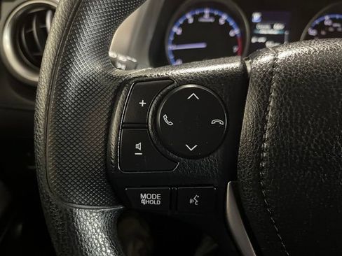 Used 2018 Toyota RAV4 LE w/ All Weather Liner Package AWD/4WD image 22
