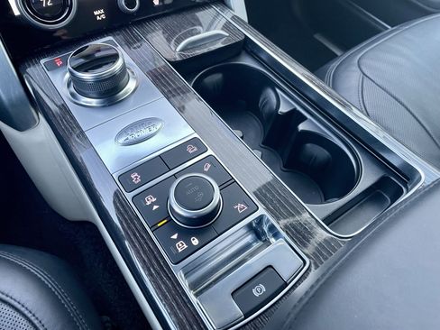Used 2020 Land Rover Range Rover Autobiography image 20