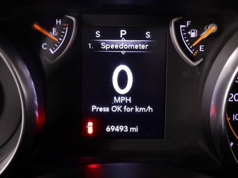 Used 2020 Jeep Wrangler Unlimited Sport image 4