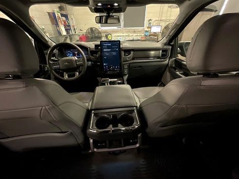 Used 2025 Ford F150 Lightning Flash w/ Max Trailer Tow Package image 3