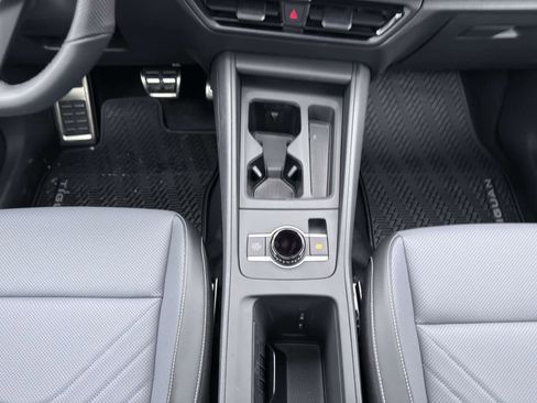 New 2026 Volkswagen Tiguan SE R-Line AWD/4WD image 14
