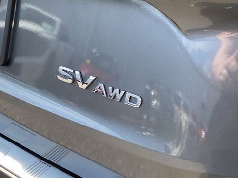 Used 2021 Nissan Rogue SV image 30