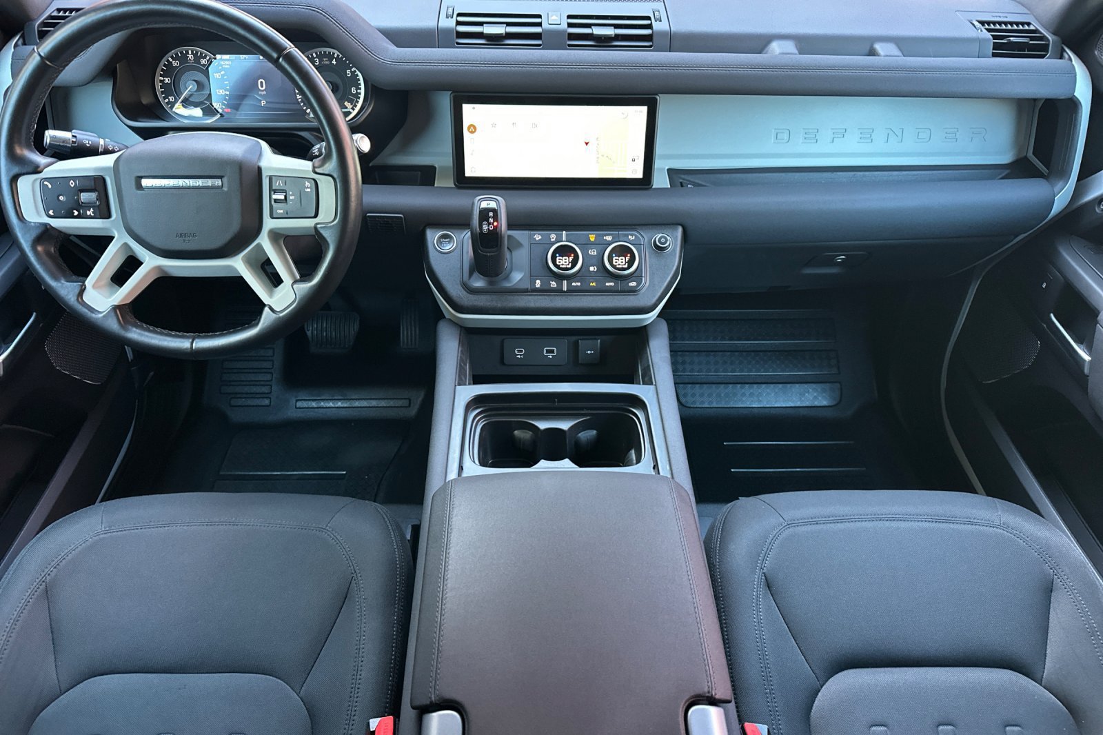 Used 2022 Land Rover Defender 110 AWD/4WD image 17