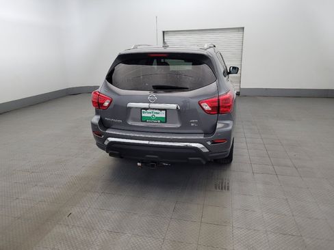 Used 2020 Nissan Pathfinder SL AWD/4WD image 7