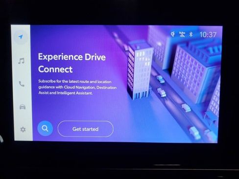 Used 2025 Toyota Camry SE image 17