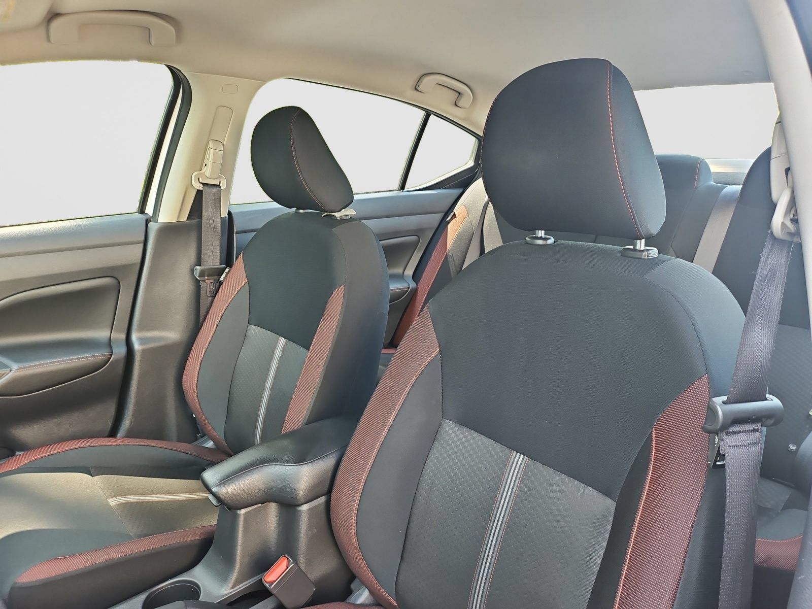 Used 2025 Nissan Versa SR w/ Trunk Package FWD image 23