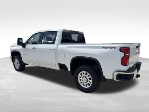 Certified 2025 Chevrolet Silverado 2500 LTZ w/ LTZ Convenience Package AWD/4WD image 3