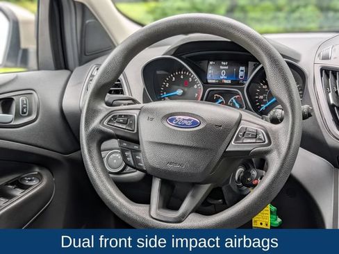 Used 2017 Ford Escape SE w/ SE Cold Weather Package AWD/4WD image 14