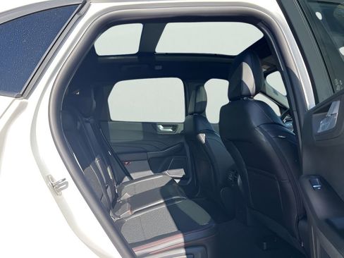 New 2026 Ford Escape ST-Line w/ Tech Pack #1 image 11