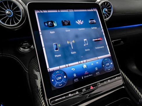 Used 2024 Mercedes-Benz SL 43 AMG image 76