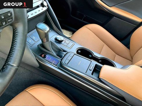 Used 2025 Lexus IS 350 F Sport w/ Accessory Package 2 RWD image 15