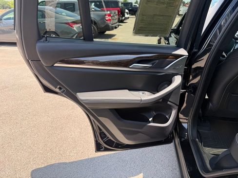 Used 2023 BMW X3 sDrive30i RWD image 13