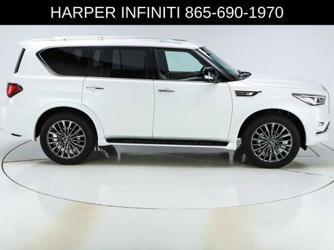 Used 2024 INFINITI QX80 Sensory image 11