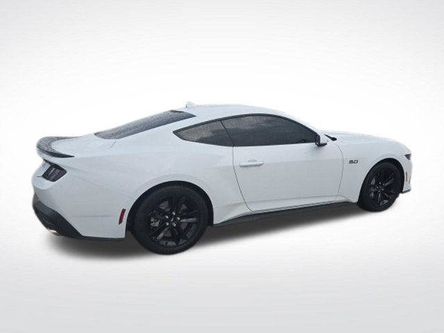 Used 2026 Ford Mustang GT RWD image 3