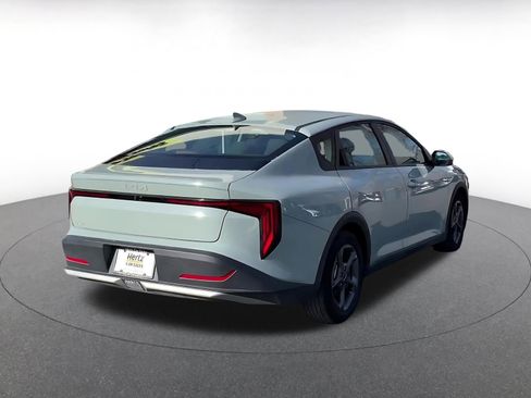 Used 2025 Kia K4 LXS image 14