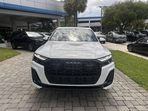 Used 2025 Audi Q7 2.0T Premium Plus w/ Premium Plus Package AWD/4WD image 19