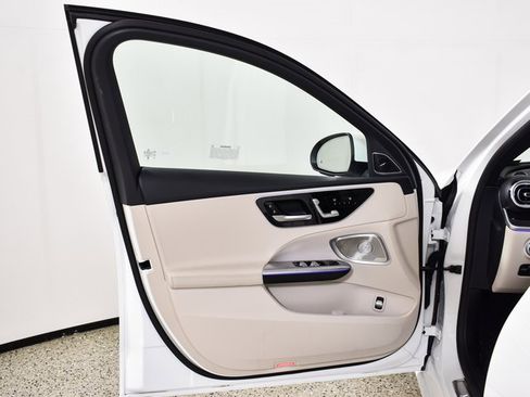 Certified 2025 Mercedes-Benz C 300 Sedan image 17