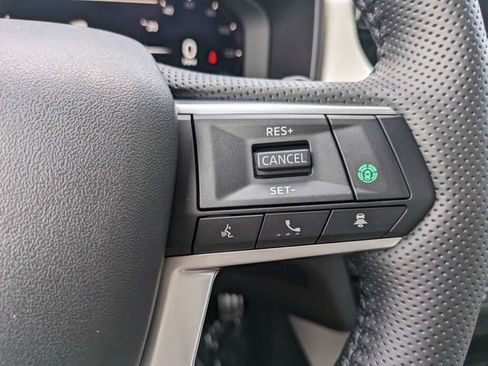 New 2026 Mitsubishi Outlander SEL FWD image 24