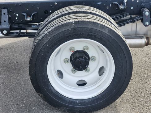 New 2025 Isuzu NQR image 9