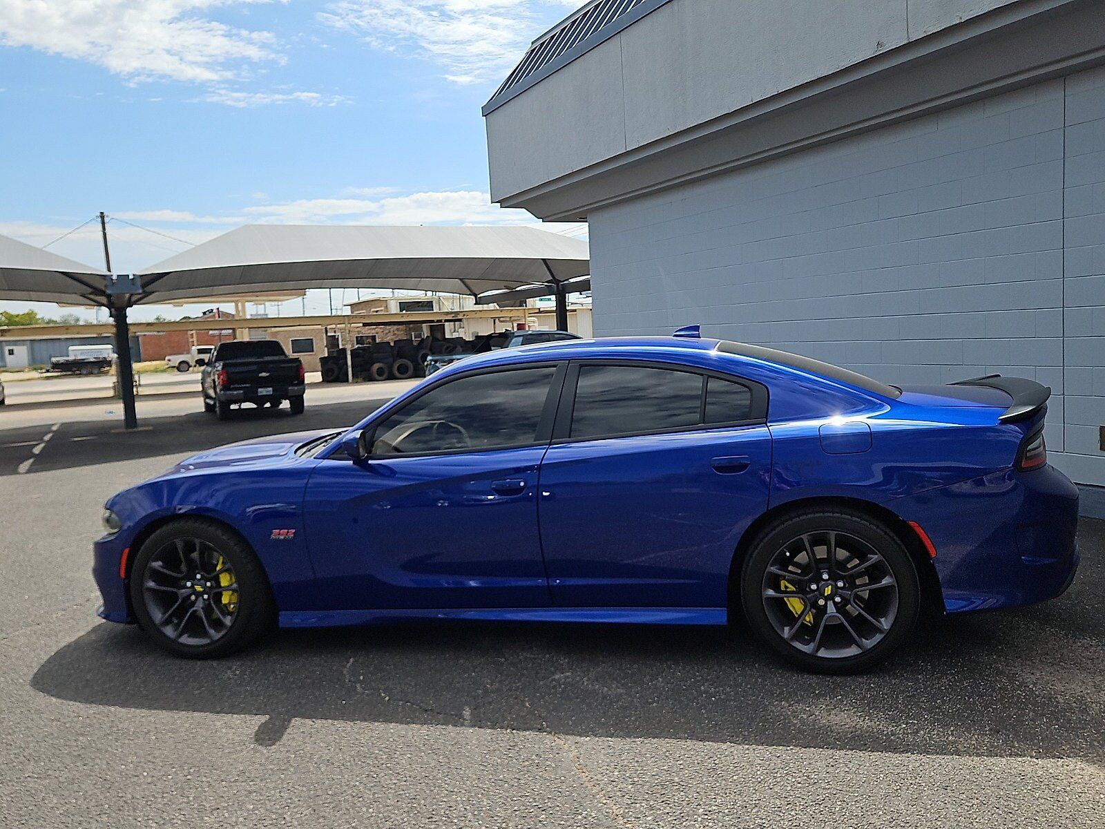 Used 2022 Dodge Charger Scat Pack RWD image 2