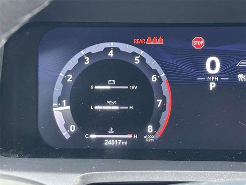 Used 2024 Toyota Tacoma TRD Off-Road image 11