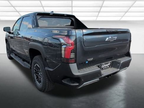 New 2026 Chevrolet Silverado EV Trail Boss w/ Premium Package image 2