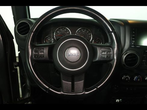 Used 2016 Jeep Wrangler Unlimited Sport w/ Quick Order Package 24S AWD/4WD image 16