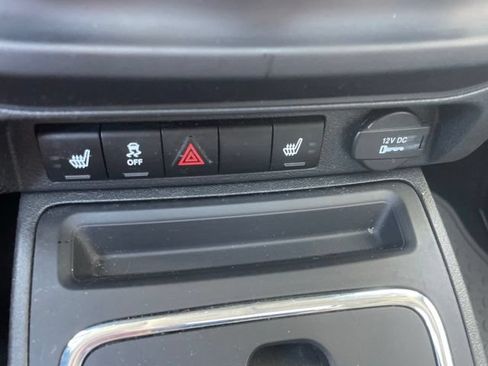 Used 2012 Jeep Patriot Latitude w/ Sun/Sound Group FWD image 34