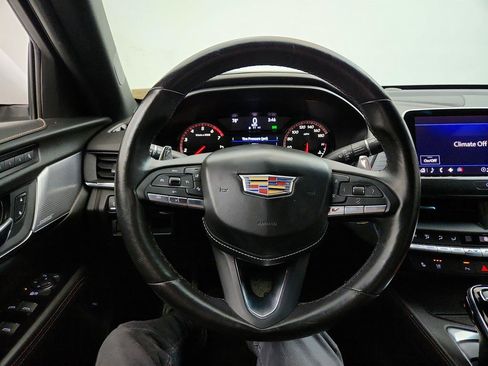 Used 2022 Cadillac CT4 V w/ Climate Package RWD image 17