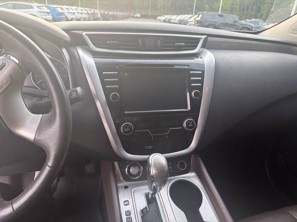 Used 2015 Nissan Murano SL w/ SL Technology Package AWD/4WD image 14