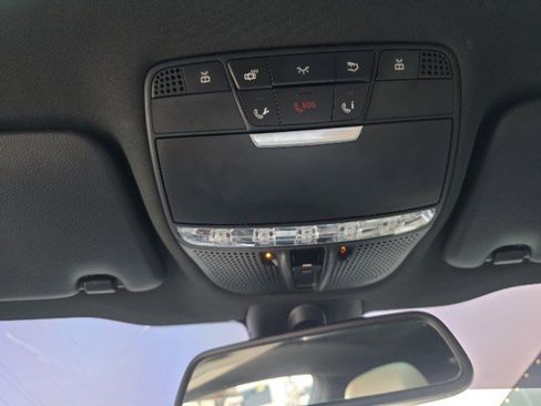 Used 2018 Mercedes-Benz C 300 Coupe image 36