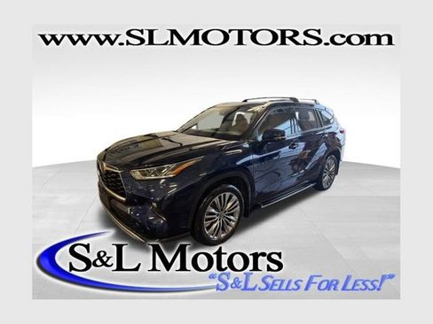 Used 2020 Toyota Highlander Platinum image 1