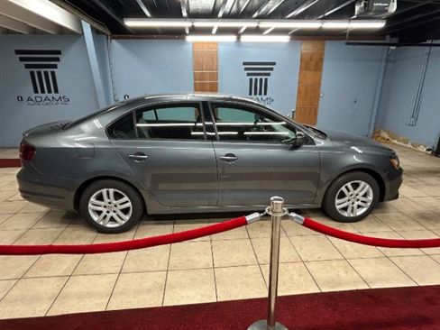 Used 2018 Volkswagen Jetta S image 22
