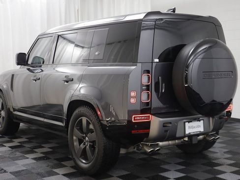 Used 2023 Land Rover Defender 110 V8 image 15