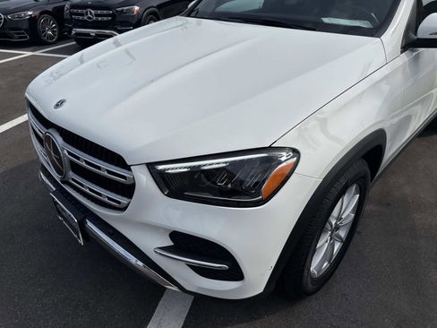 Used 2025 Mercedes-Benz GLE 350 4MATIC image 9