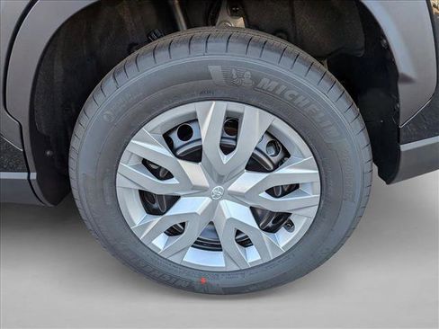 New 2026 Toyota Corolla Cross L image 10