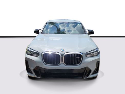 Certified 2023 BMW X4 M40i w/ Premium Package AWD/4WD image 2