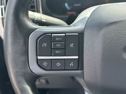 Used 2024 Ford F350 Lariat w/ Chrome Package image 43