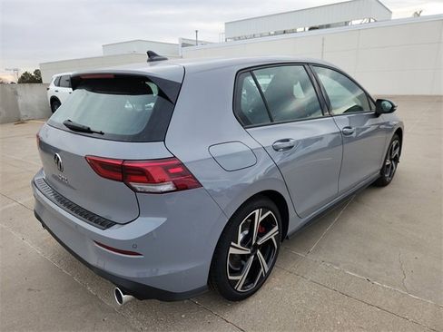New 2026 Volkswagen GTI SE image 3