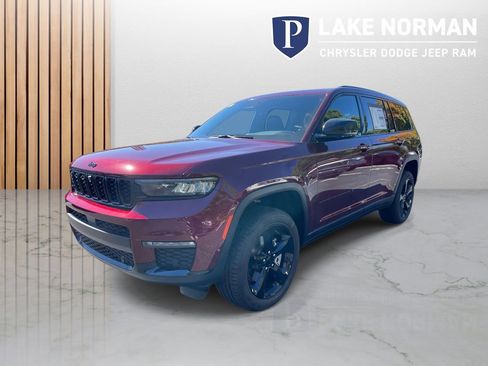 New 2025 Jeep Grand Cherokee L Limited AWD/4WD image 4