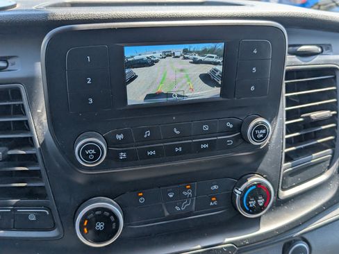 Used 2023 Ford Transit 250 Medium Roof AWD image 21