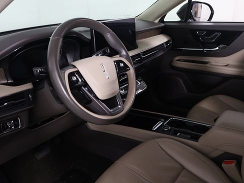 Used 2023 Lincoln Corsair Reserve w/ Equipment Group 201A FWD image 32