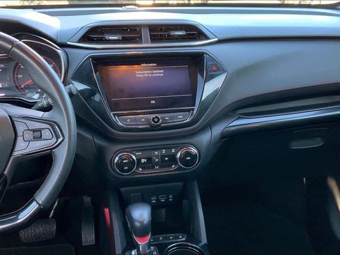 Used 2021 Chevrolet TrailBlazer RS w/ Convenience Package image 7