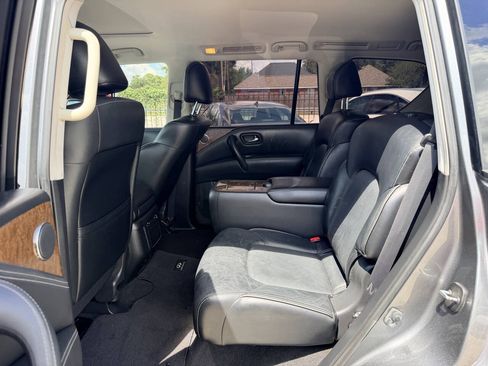 Used 2015 INFINITI QX80 2WD w/ 22" Wheel Package image 15