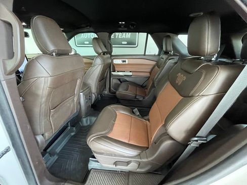 Used 2022 Ford Explorer King Ranch AWD/4WD image 25