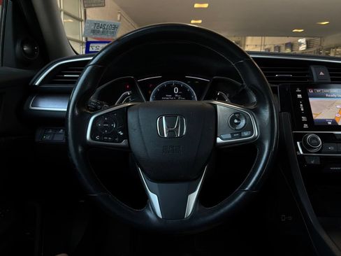 Used 2017 Honda Civic Touring image 39