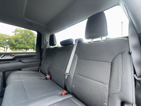 Used 2025 Chevrolet Silverado 2500 LT w/ Convenience Package AWD/4WD image 22